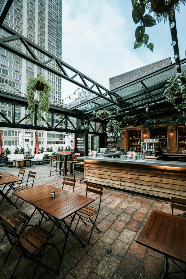 Les bars rooftop à Paris pour une vue imprenable